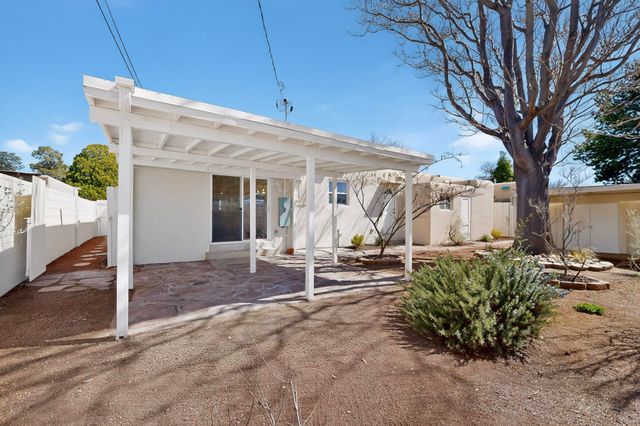 1837 Lester Drive NE, Albuquerque, NM 87112