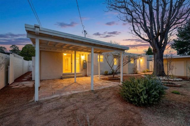 1837 Lester Drive NE, Albuquerque, NM 87112