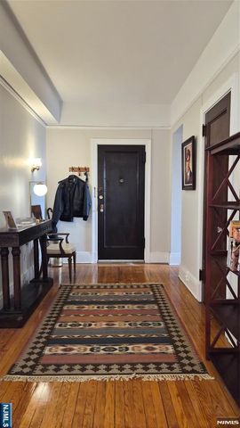 363-377 Mount Prospect 1B, Newark, NJ 07104