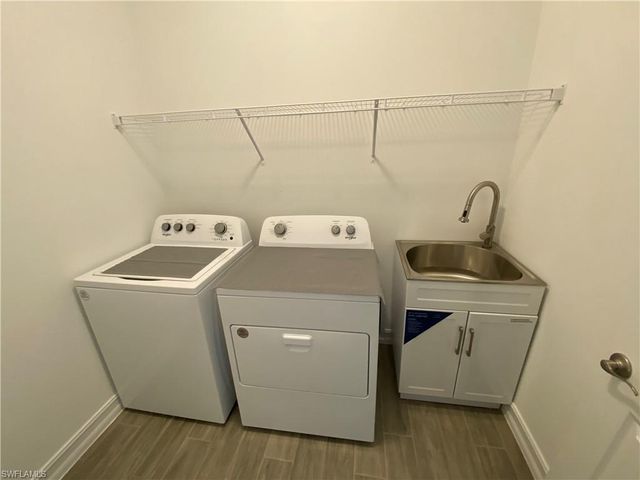 2974 Royal Gardens AVE, Fort Myers, FL 33916