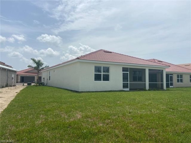 2974 Royal Gardens AVE, Fort Myers, FL 33916