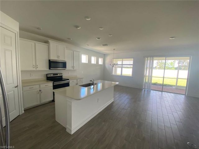 2974 Royal Gardens AVE, Fort Myers, FL 33916