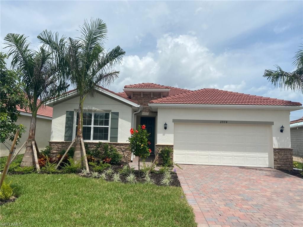 2974 Royal Gardens AVE, Fort Myers, FL 33916