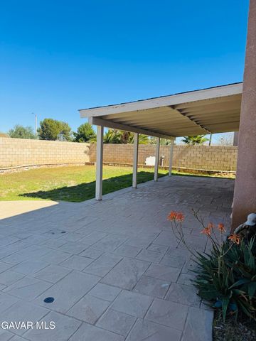 3525 Fairgreen Lane, Palmdale, CA 93551