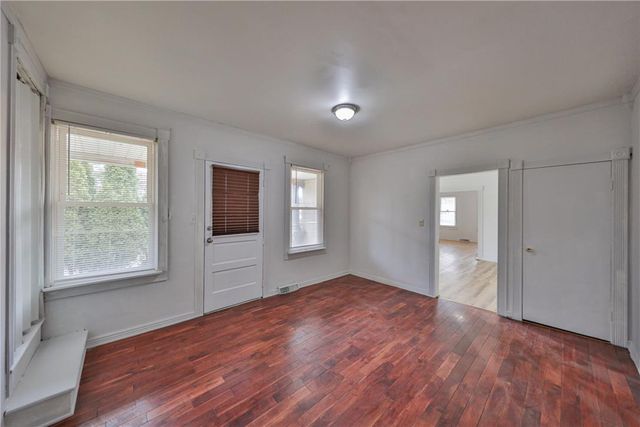 303 West Lincoln Street, Easton, PA 18042