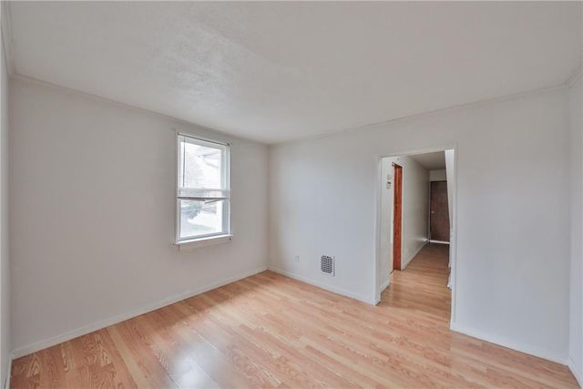 303 West Lincoln Street, Easton, PA 18042