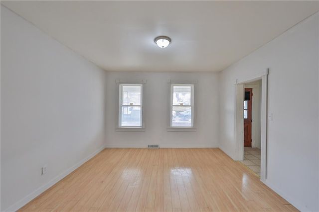 303 West Lincoln Street, Easton, PA 18042