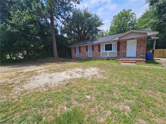 1672 Wellons Drive, Fayetteville, NC 28304