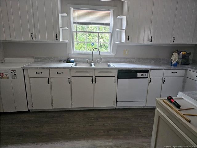 1672 Wellons Drive, Fayetteville, NC 28304