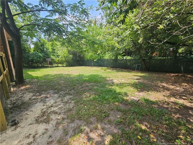 1672 Wellons Drive, Fayetteville, NC 28304