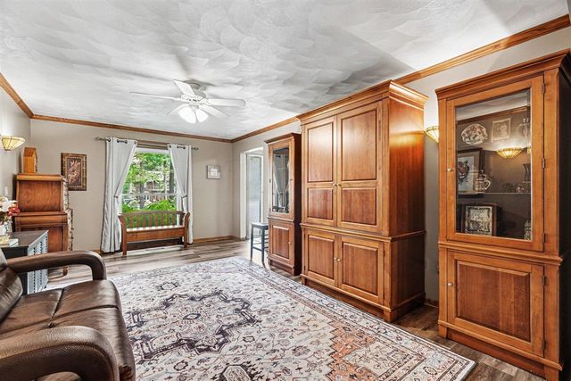 442 Pinewood Circle, Portage, MI 49002