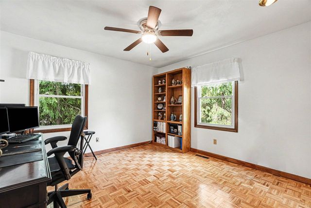442 Pinewood Circle, Portage, MI 49002
