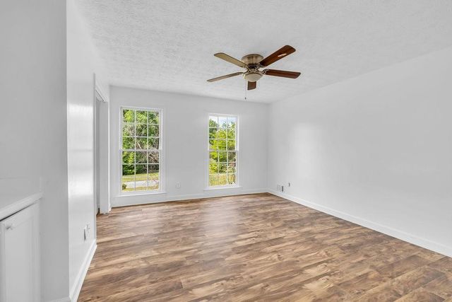 4634 Riveredge Cove, Snellville, GA 30039