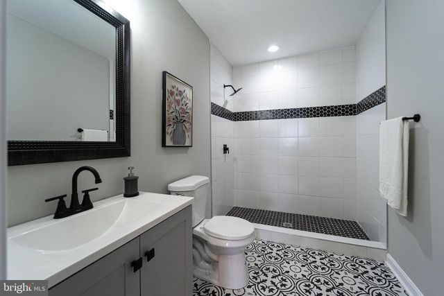 1528 DRUID HILL AVE, Baltimore, MD 21217