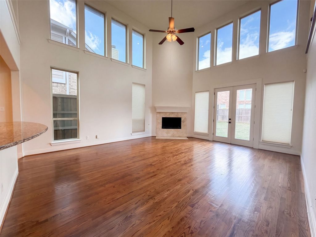 4409 Elmgreen Drive, Fort Worth, TX 76262 — photo 2