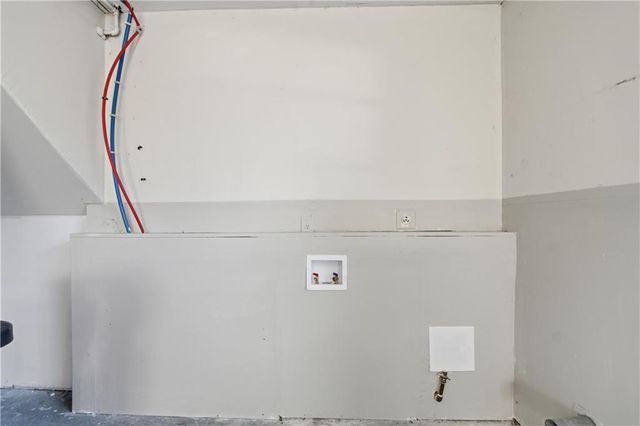 2020 Jayson Way, Snellville, GA 30078