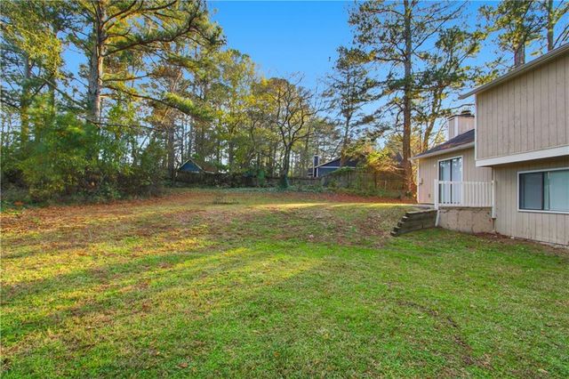 2020 Jayson Way, Snellville, GA 30078