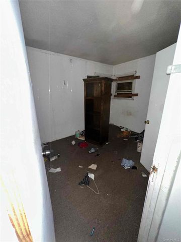 848 Station Road, Bellport, NY 11713