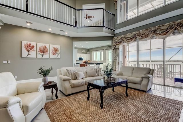 218 SAND KEY ESTATES DRIVE, Clearwater, FL 33767