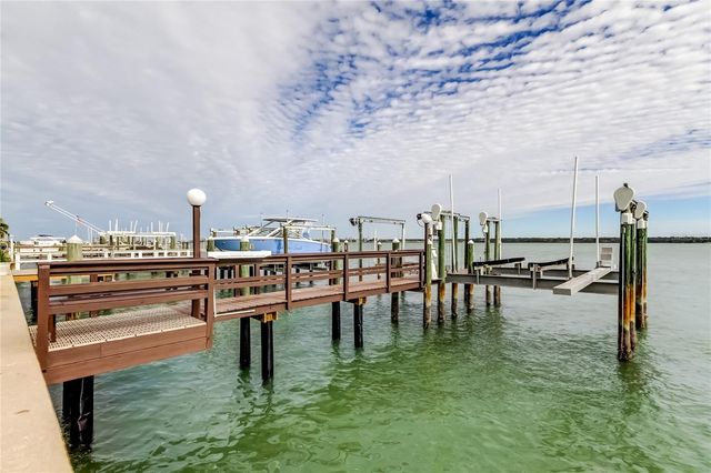 218 SAND KEY ESTATES DRIVE, Clearwater, FL 33767