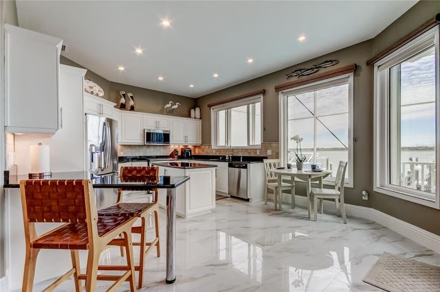 218 SAND KEY ESTATES DRIVE, Clearwater, FL 33767