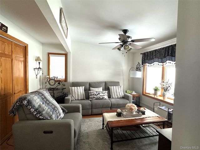 166 Choir Lane E, Westbury, NY 11590