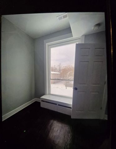 6229 S Bishop Street, Chicago, IL 60636