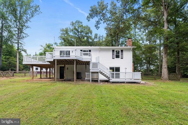 9 COLYER RD, Fredericksburg, VA 22406