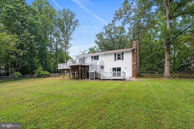 9 COLYER RD, Fredericksburg, VA 22406