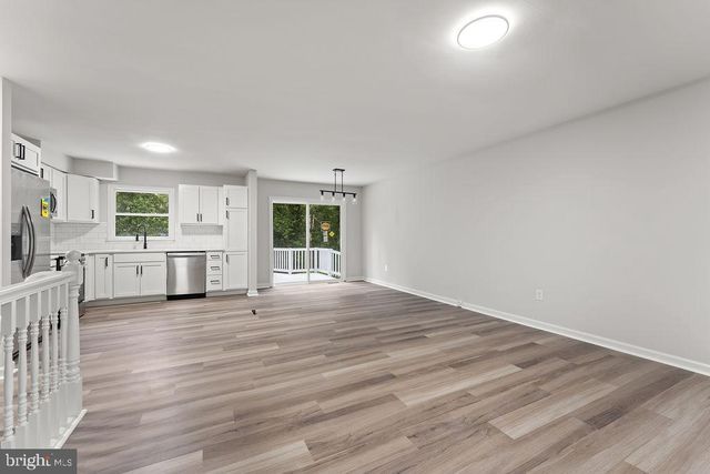 9 COLYER RD, Fredericksburg, VA 22406