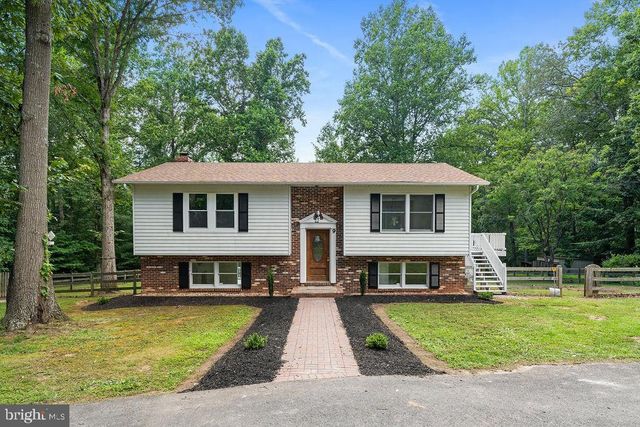 9 COLYER RD, Fredericksburg, VA 22406