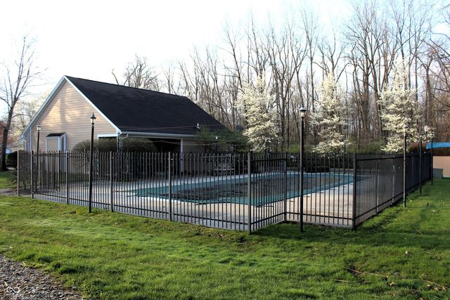 6516 Emerald Hill Court 310, Indianapolis, IN 46237