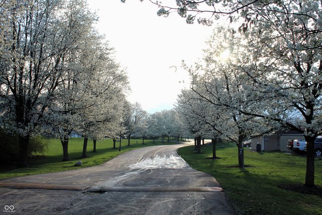 6516 Emerald Hill Court 310, Indianapolis, IN 46237