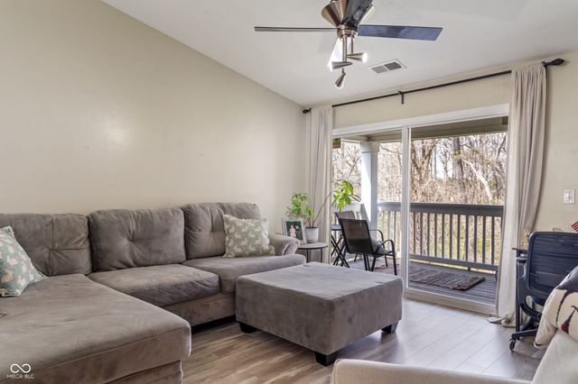 6516 Emerald Hill Court 310, Indianapolis, IN 46237