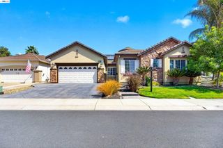 2243 Winchester Loop, Discovery Bay, CA 94505