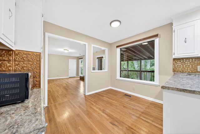 121 Caldwell Drive, Hendersonville, TN 37075