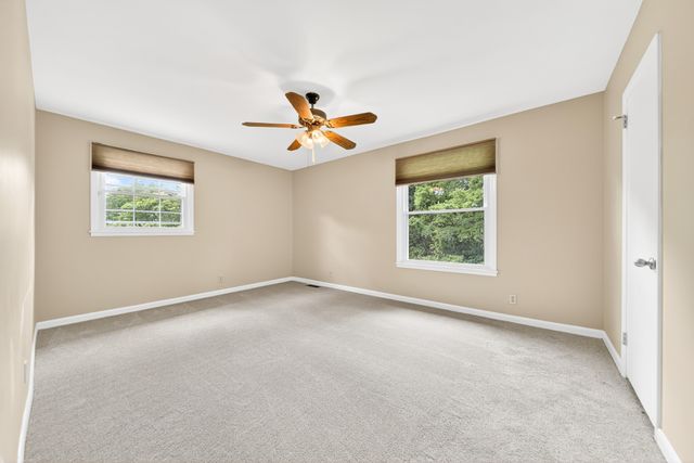 121 Caldwell Drive, Hendersonville, TN 37075