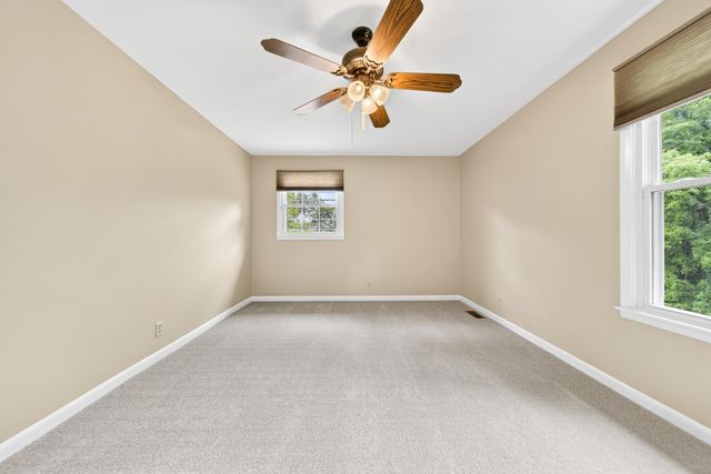 121 Caldwell Drive, Hendersonville, TN 37075