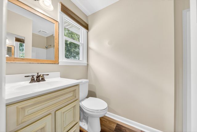 121 Caldwell Drive, Hendersonville, TN 37075