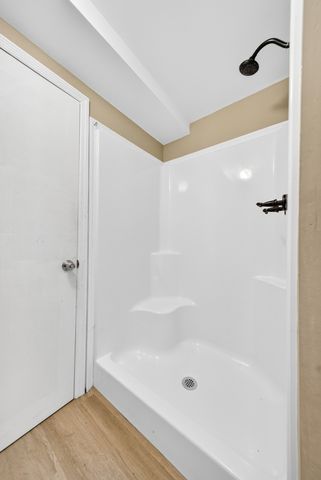 121 Caldwell Drive, Hendersonville, TN 37075