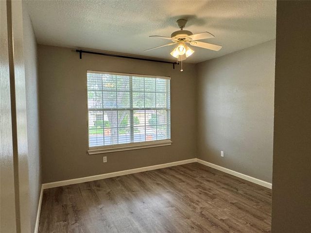 9104 Heiden LN, Austin, TX 78749