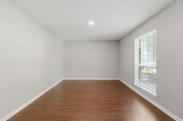 1122 Tigris Lane, Houston, TX 77090