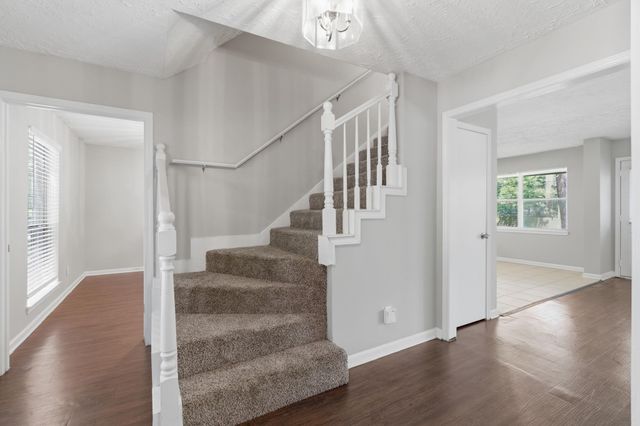 1122 Tigris Lane, Houston, TX 77090