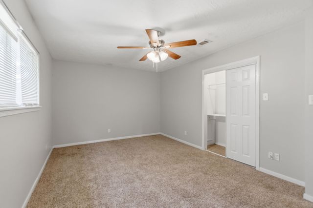 1122 Tigris Lane, Houston, TX 77090
