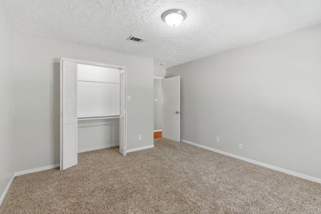 1122 Tigris Lane, Houston, TX 77090