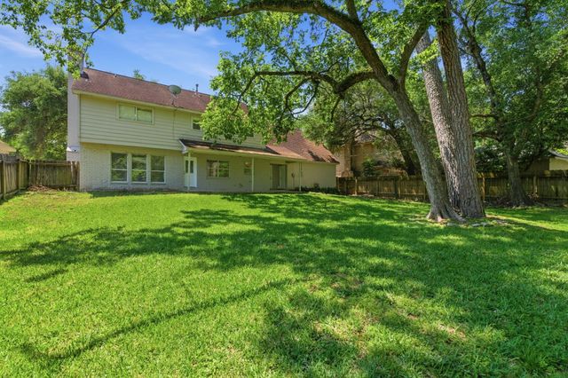 1122 Tigris Lane, Houston, TX 77090