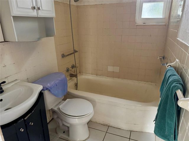 200 10TH AVENUE, Indian Rocks Beach, FL 33785