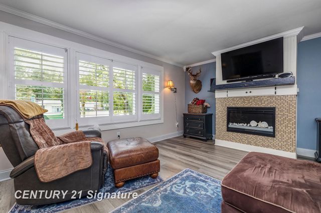 5261 Baker Road, Bridgeport Twp, MI 48722