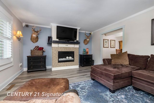 5261 Baker Road, Bridgeport Twp, MI 48722