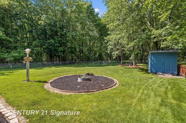 5261 Baker Road, Bridgeport Twp, MI 48722